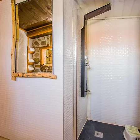 Holiday home Roxani Aqua Bliss - Serene Garden Getaway *