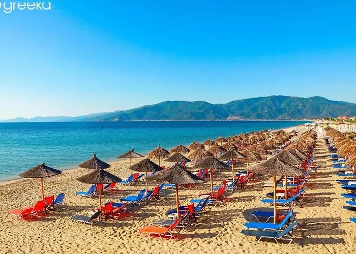 Roxani Aqua Bliss - Serene Garden Getaway Evkarpia